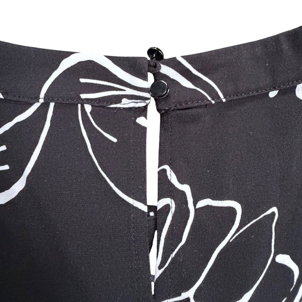 Karl Lagerfeld Paris Black White Floral Sleeveless Bow Neck Top Women's Size S - Picture 9 of 9